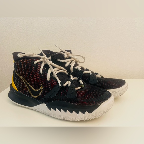 ray gun kyrie 7